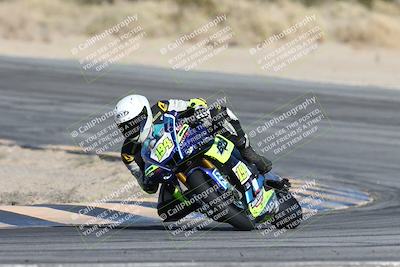 media/Dec-07-2025-CVMA (Sun) [[3e7d2de5dc]]/Race 6-The Shootout/